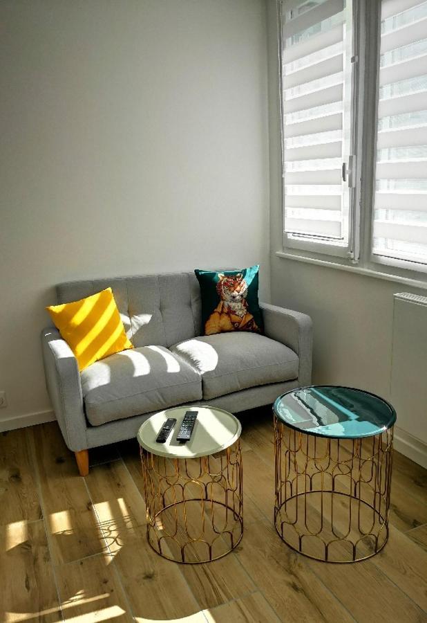 Studio Moderne, Place Parking Prive, Emplacement Ideal A 100 M Du Lac. Annecy Exterior foto